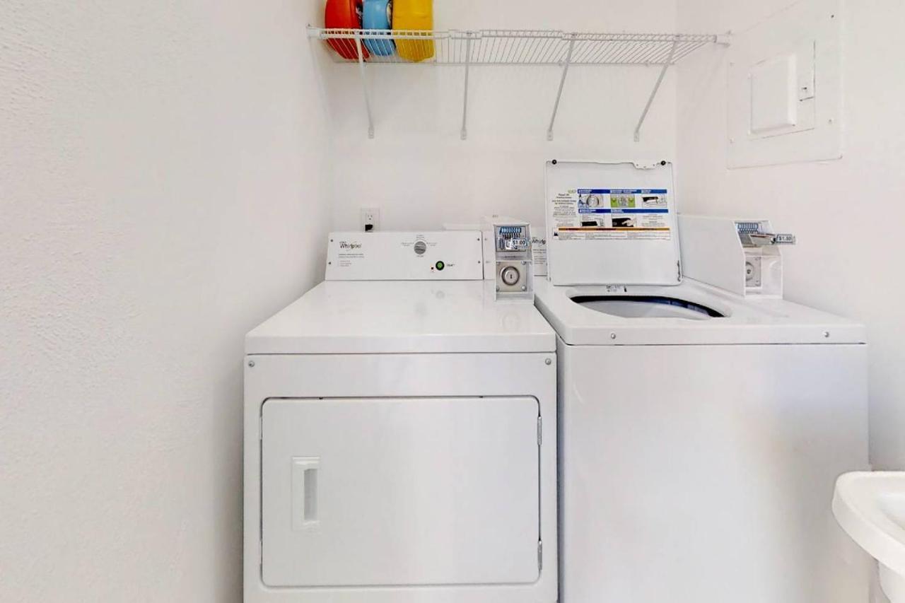 Lovely 1Br W Parking Space & Walk To The Beach #7 Hollywood Buitenkant foto